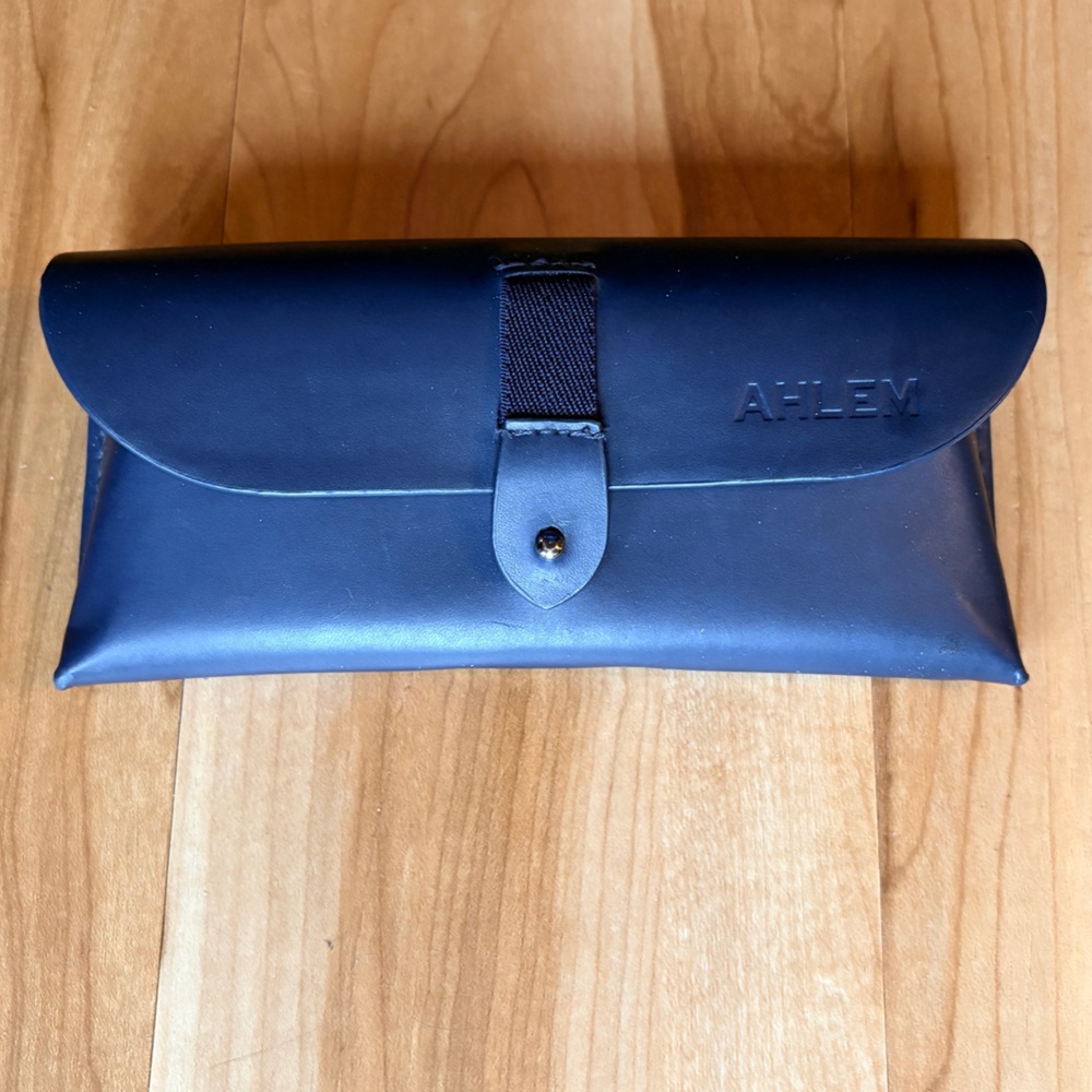 AHLEM Navy Blue Glass Or Sunglass Case